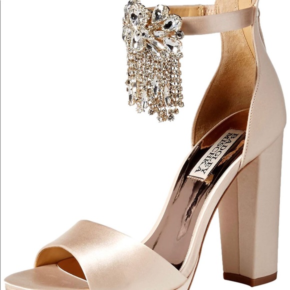 Badgley Mischka Women's Fascinate Heeled Sandal - Picture 3 of 12